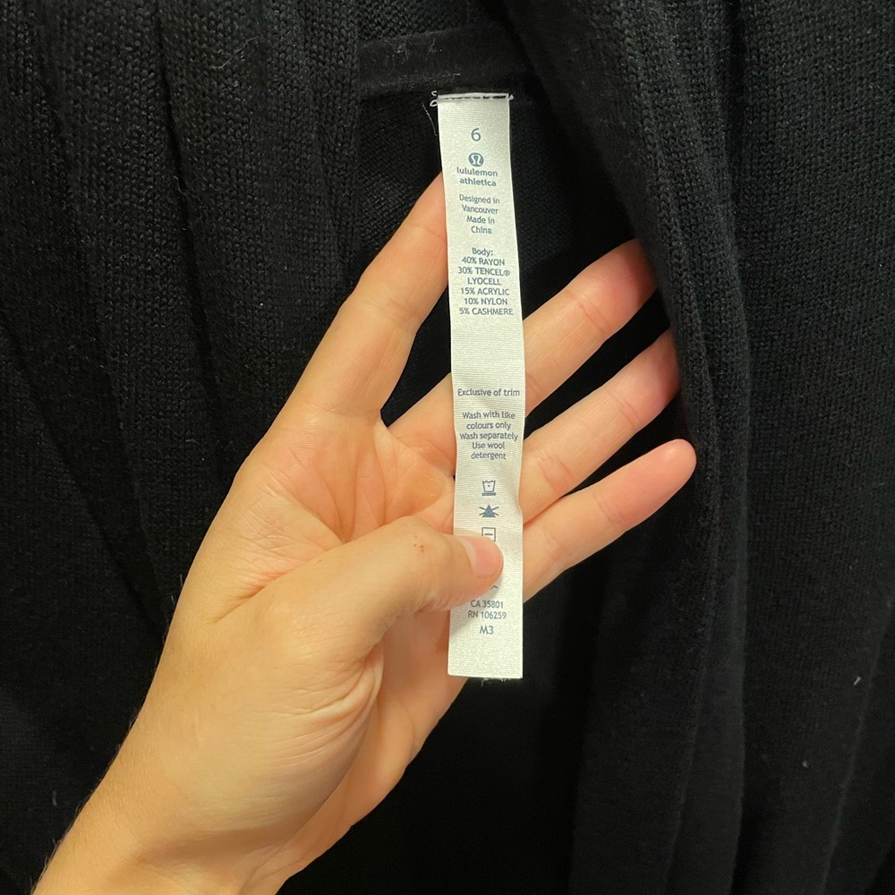 Lululemon black sweater - Picture 3 of 10